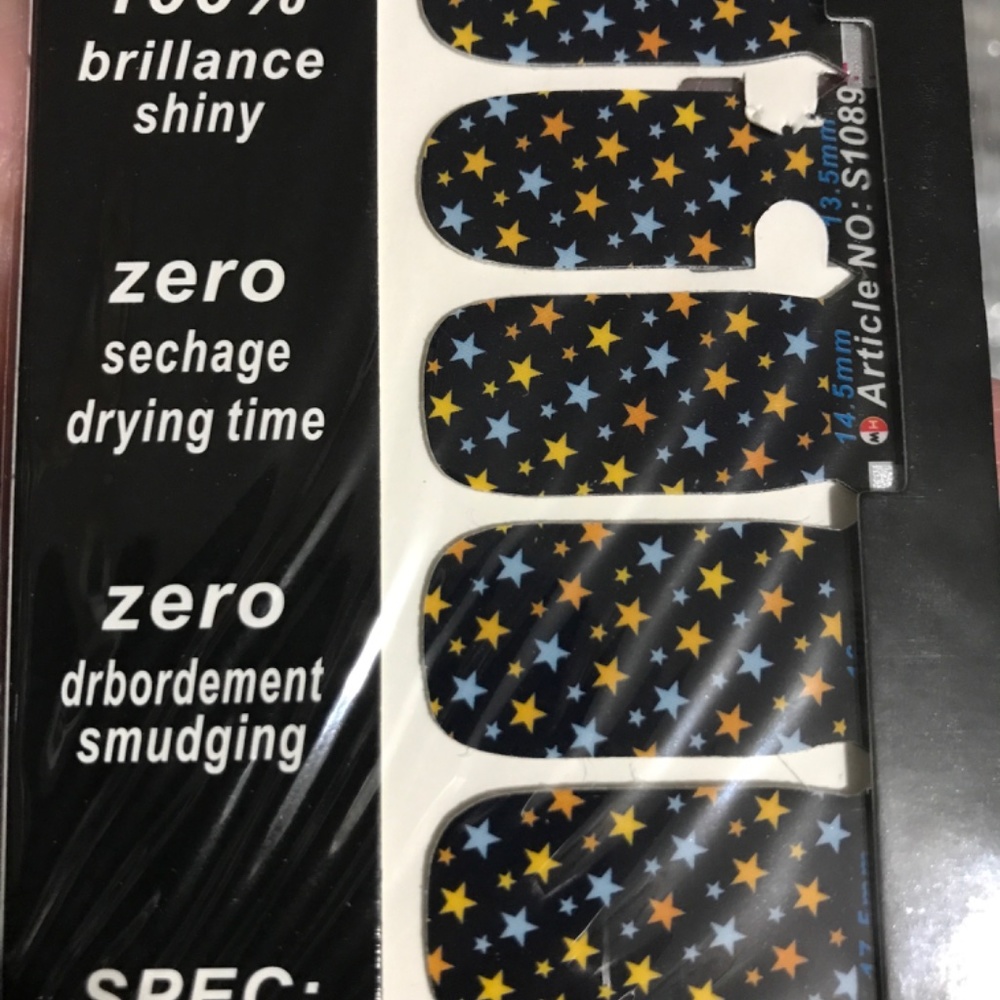 Nail strips - Picture 3 of 3